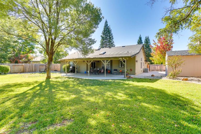 Redding Home w/ Patio Near Fishing! - B&B Redding
