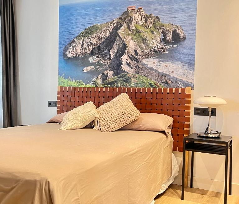 SMALL LuX LONG STAY PARKING FREE - Chambres d'hôtes Bilbao