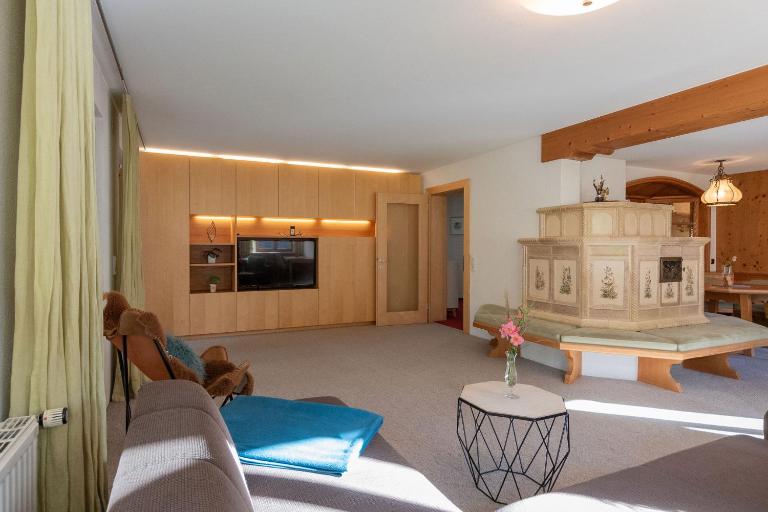 Haus Helena - Bed and Breakfast Mellau