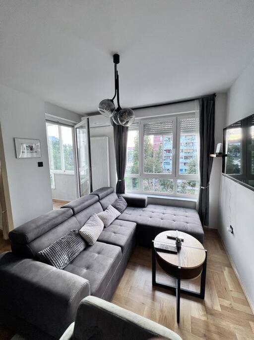 Greywood relax apartment - Bed and Breakfast Zagreb
