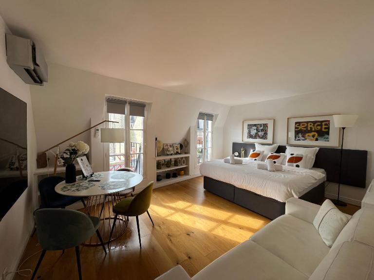 Marais - Pompidou 2, rue Simon le Franc - 4 people - B&B Parigi