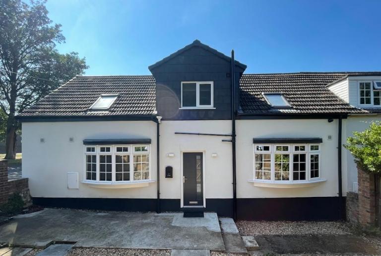 Elms Cottage - B&B Spalding