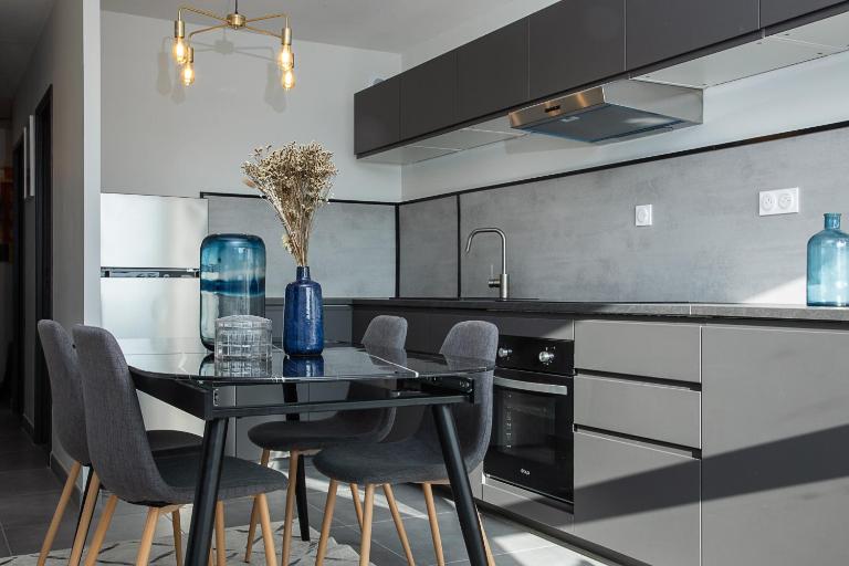 Appartement moderne 2 chambres - B&B Ferney-Voltaire