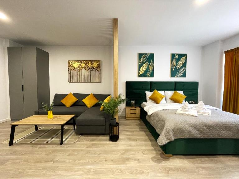 Green Charm Studio - B&B Sinaia