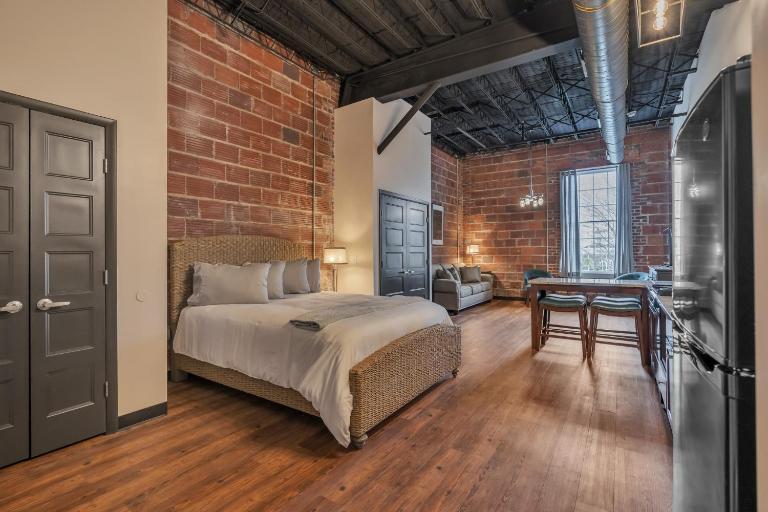 1 Bedroom @ Grand Strand Brewery 204 - Chambres d'hôtes Myrtle Beach