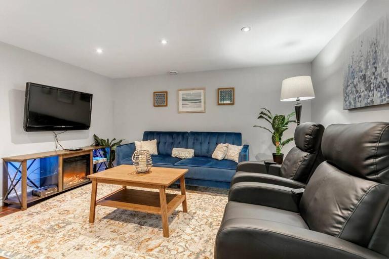 Lakeside Retreat near Toronto - B&B Mississauga