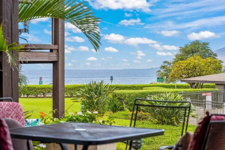 Hale Kamaole 7-169- Ground floor, ocean view, updated Kihei gem - Ferienwohnung Wailea