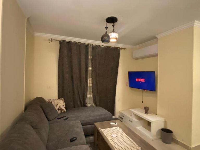 Comfortable studio in madinaty compound B11 - Ferienwohnung Madinaty