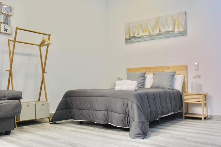 NUEVO ESTUDIO DIVINA PASTORA N-4 - B&B Málaga