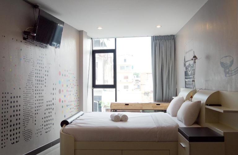 The Secret Service - Bed and Breakfast Bangkok