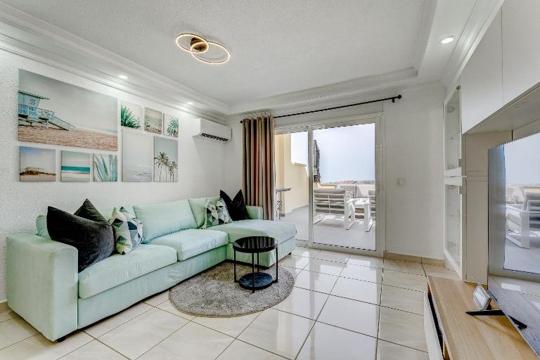 Ramada Costa Adeje Apartment - Ferienwohnung Adeje