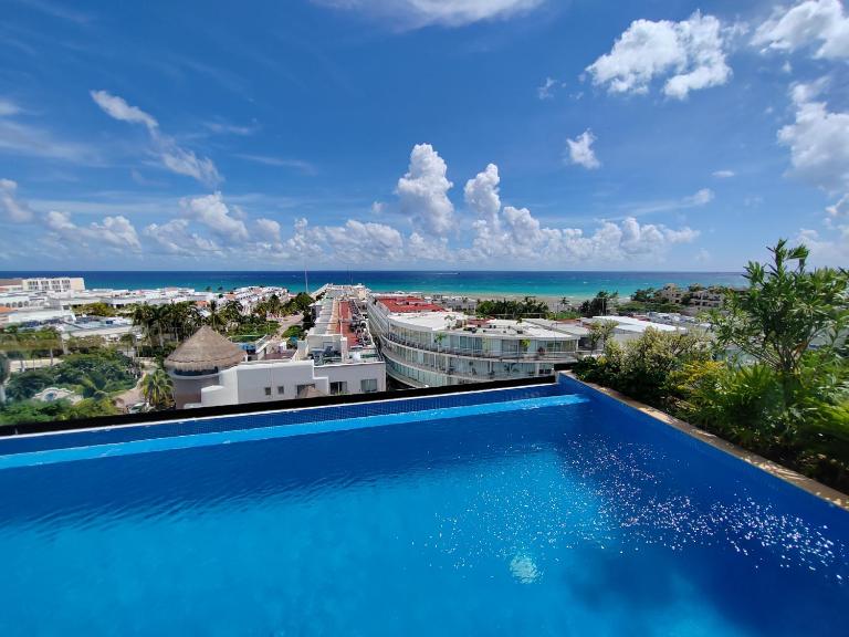NEW! Encantador estudio a unos pasos de la Playa By Yeah - B&B Playa del Carmen