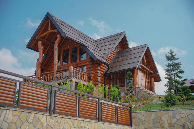 Wooden Valley Zlatibor Resort - B&B Zlatibor