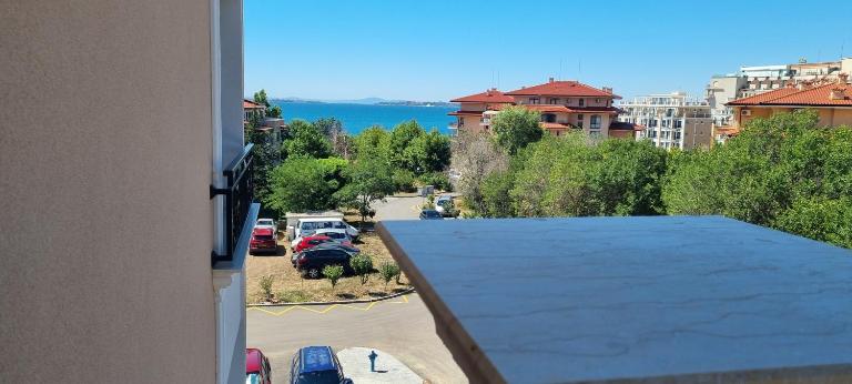 Balcony Bliss: The Black Sea Pearl - B&B Saint Vlas