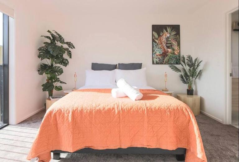 CBD with Style and Luxury - Free Parking - B&B Christchurch