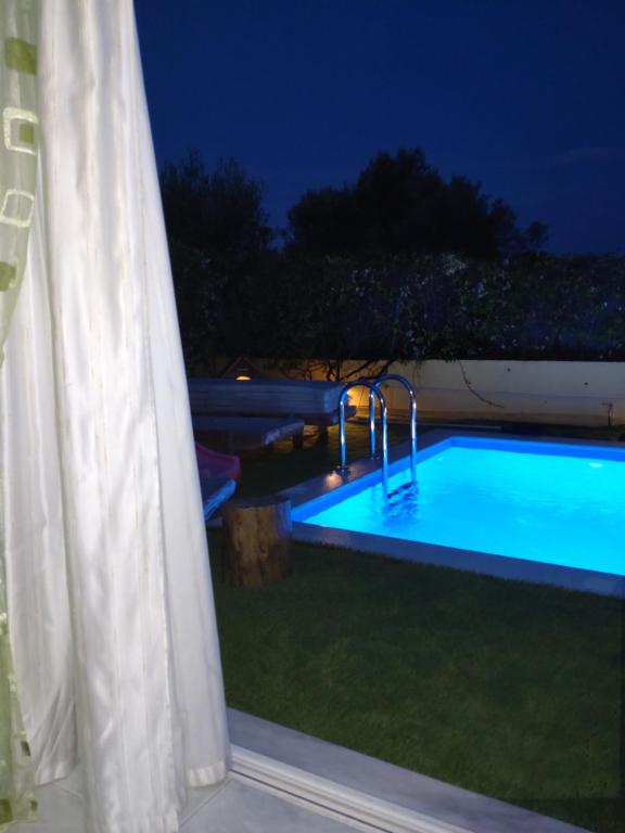 Villa Filoxenia all seasons, near airport, sea, Athens - B&B Agia Marina