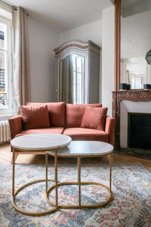 Superb air-cond loft in listed building - B&B Vichy