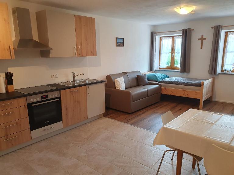 FeWo Alpenblick - Bed and Breakfast Rott am Inn
