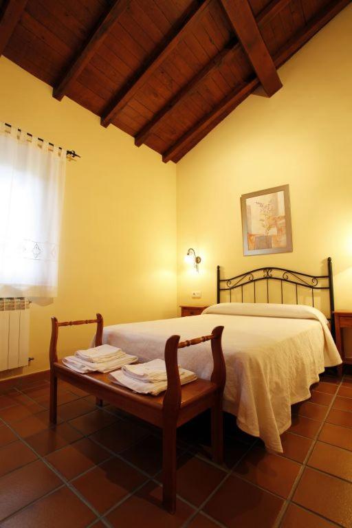 Casa Rural Puerta del Sol II de 2 habitaciones - Ferienwohnung Candelario