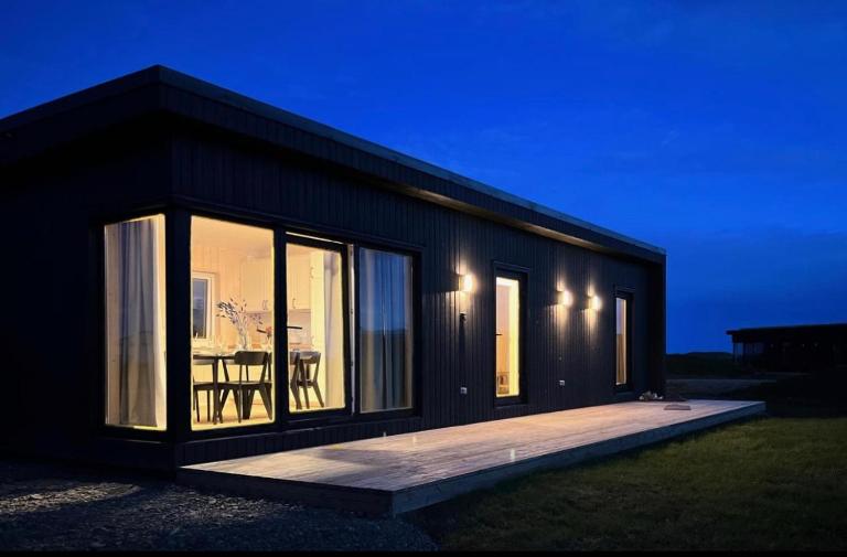 REY Stays - House - B&B Höfn