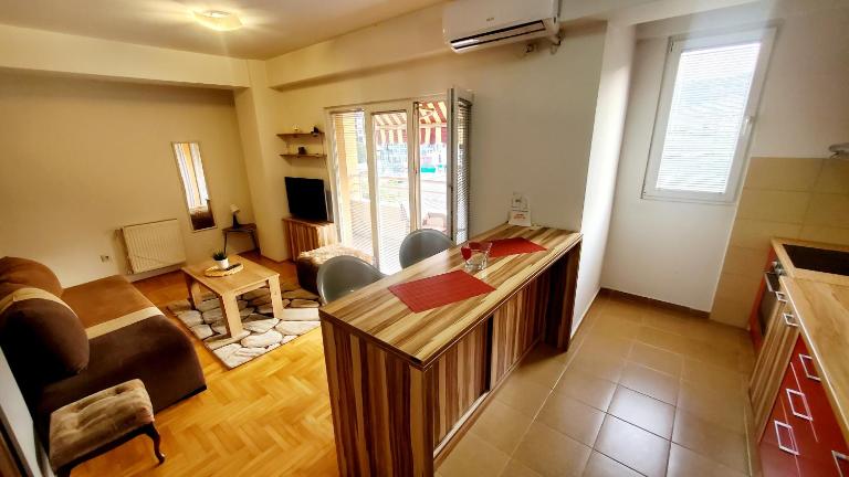 Apartman Aleksa - Ferienwohnung Skopje