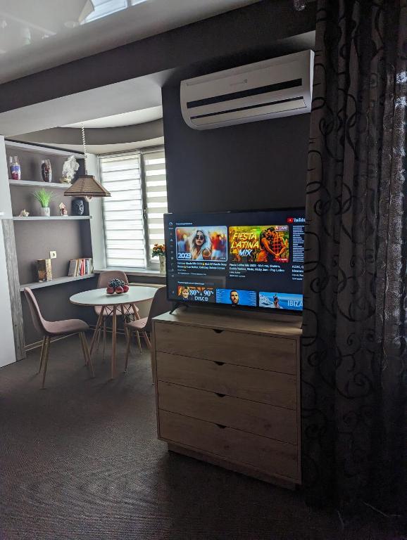 CosHOME - apartament - Chambres d'hôtes Chişinău