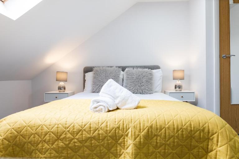 Modern Apartments Near Cardiff City Centre - Bed and Breakfast Cardiff
