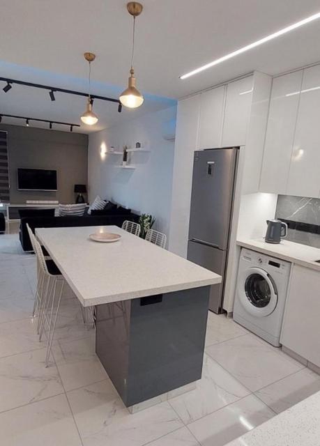 Smart Living-2Bed Pallouriotissa, Nicosia - B&B Nicosia