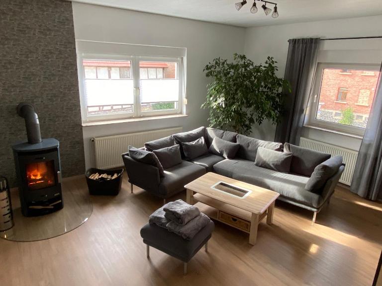 Ferienwohnung Riese Nordhessen - Ferienwohnung Felsberg