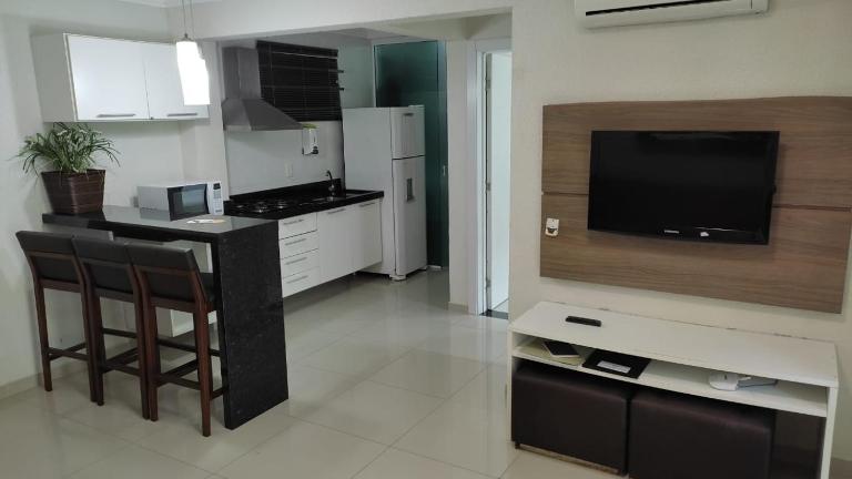 131 - Bombas Summer Beach depto 1 dormitorio para 4 con amenities - B&B Bombinhas