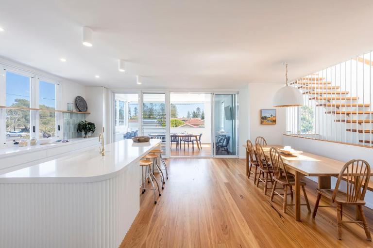 Sandhurst - oceanstays - B&B Yamba