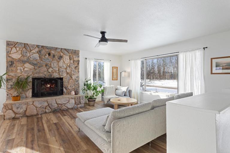 Serene Palmer Home: Walk to Downtown & Riverfront! - Ferienwohnung Palmer