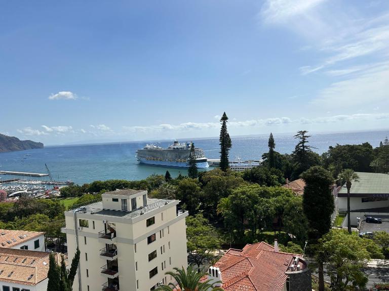 Fatima`s House - B&B Funchal