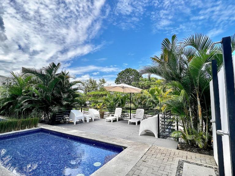 Hermoso Condominio en el Centro de Jaco Lapa Living - B&B Jacó