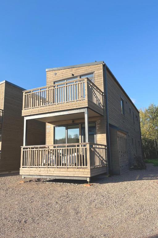 Terrassen 57 in Kungsberget - Your home away from home - B&B Järbo