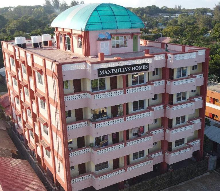 MAXIMILIAN HOMES - Chambres d'hôtes Kilifi