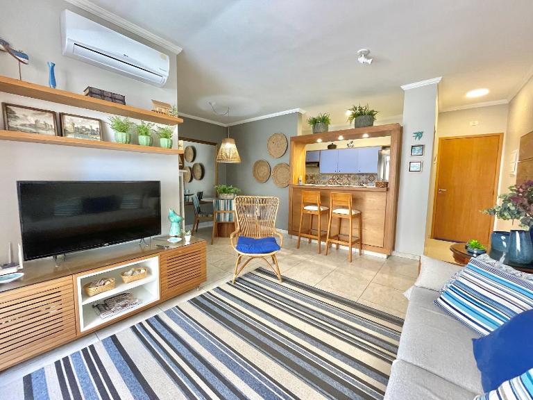 Lindo apartamento 2 quartos 200m da praia c/ AC - B&B Ubatuba