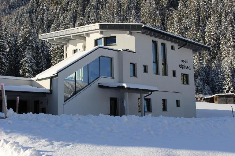 Apart Alpinea - Ferienwohnung St. Leonhard im Pitztal