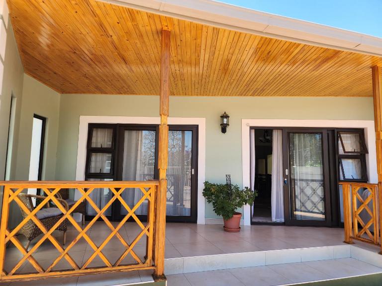 Eros Weg Family Flat - B&B Windhoek