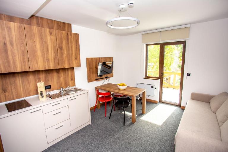 Vila Bela reka - B&B Brzeće