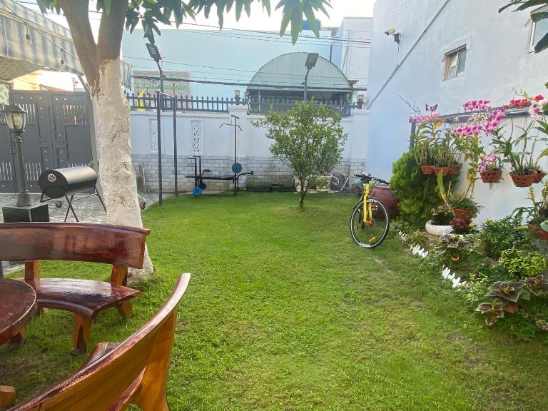 Villa sân vườn Misa - B&B Phan Thiết
