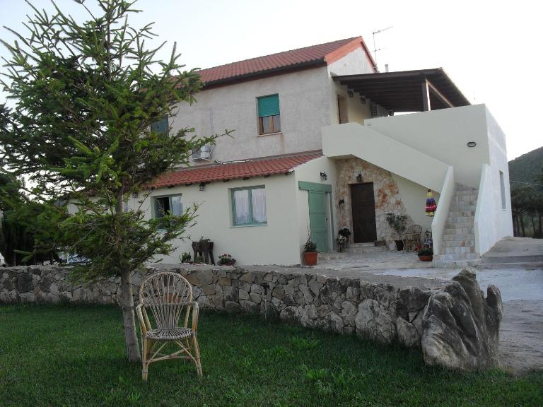 Fattoria La Traccia - Ferienwohnung Fertilia
