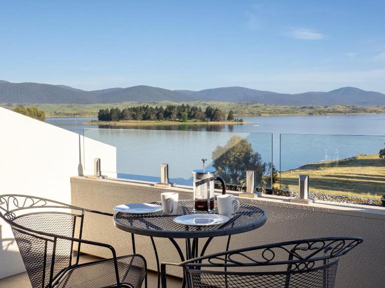 Horizons 120 - B&B Jindabyne