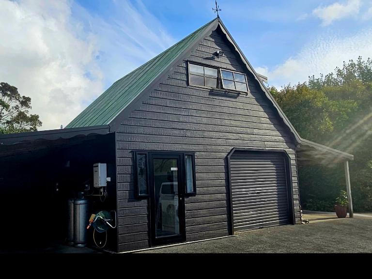 Forest Waters Bungalow - B&B Haruru
