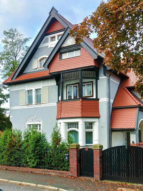 Villa Ley - Ferienwohnung Hirschberg im Riesengebirge