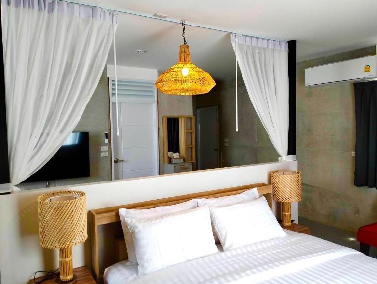 Grand Rock Studio Samui - B&B Ban Lamai