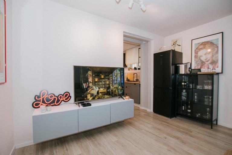 First Love one-bedroom apartment for 2 - Chambres d'hôtes Zagreb