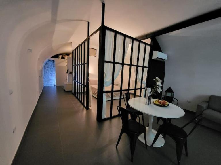 House Suite Vetriera Napoli - Bed and Breakfast Napels