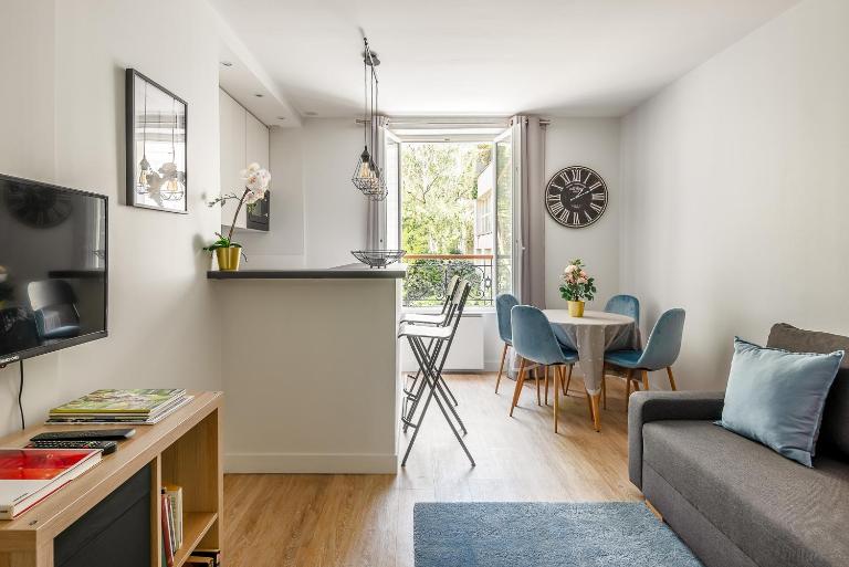 1 bedroomed Apartment Repos - B&B Parigi
