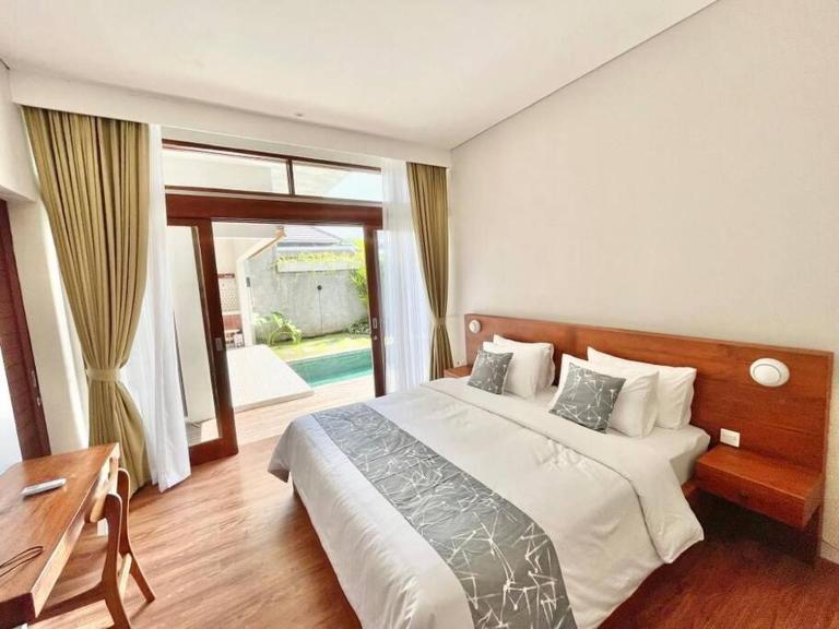 Livin Sanur Villa - B&B Denpasar